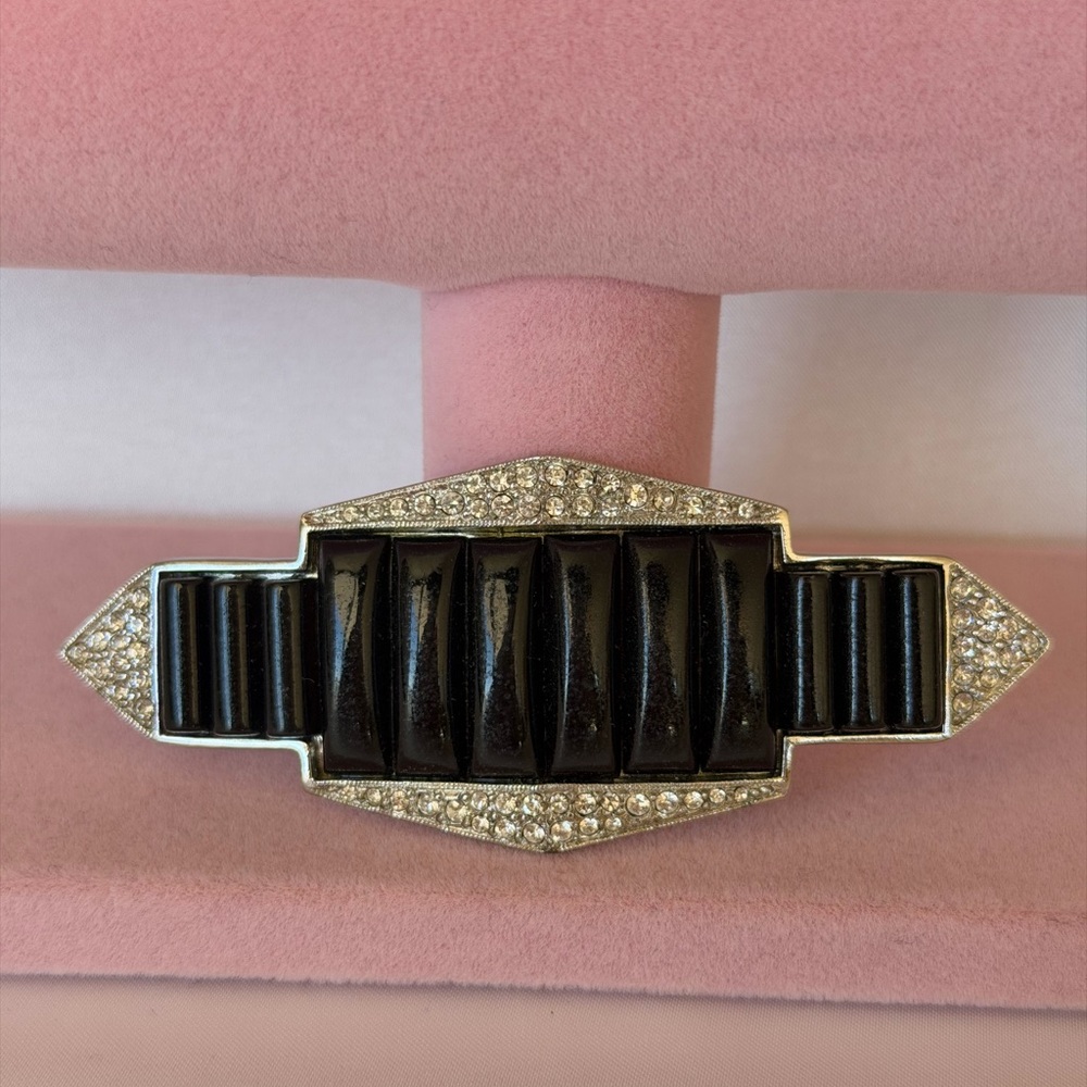 EXQUISITE Kenneth Lane KJL COUTURE  Sim.Onyx/Diamond ART DECO Estate Brooch